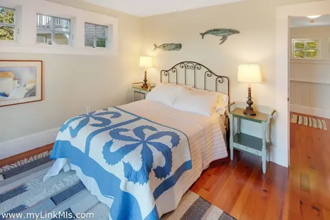 94 Menemsha Inn Road Chilmark MA 02535