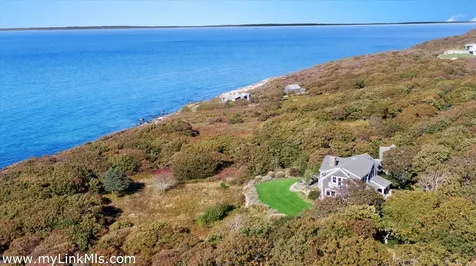 94 Menemsha Inn Road Chilmark MA 02535