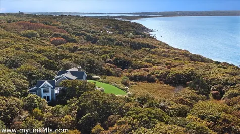 94 Menemsha Inn Road Chilmark MA 02535