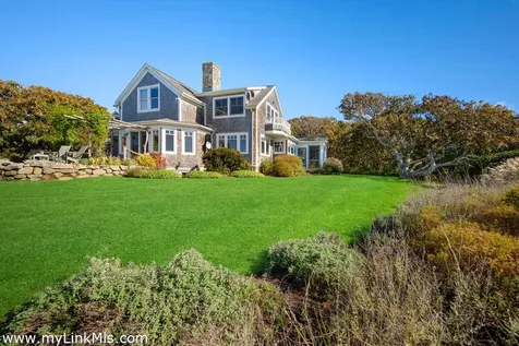 94 Menemsha Inn Road Chilmark MA 02535