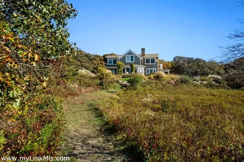 94 Menemsha Inn Road Chilmark MA 02535
