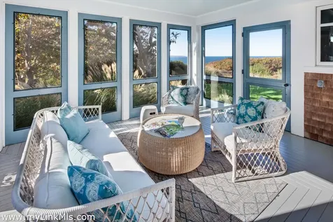 94 Menemsha Inn Road Chilmark MA 02535