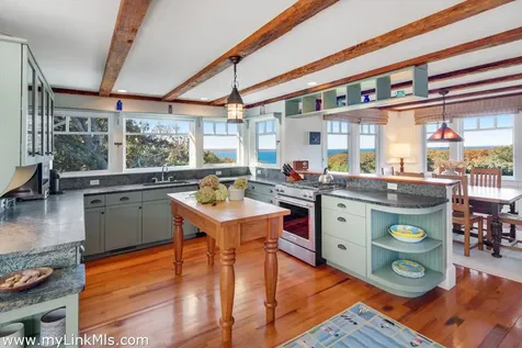 94 Menemsha Inn Road Chilmark MA 02535