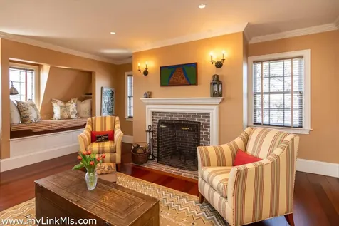 25 Lelands Path Edgartown MA 02539