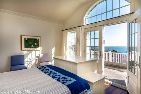 25 Lelands Path Edgartown MA 02539