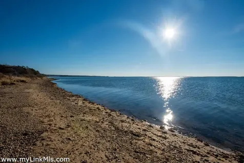 25 Lelands Path Edgartown MA 02539