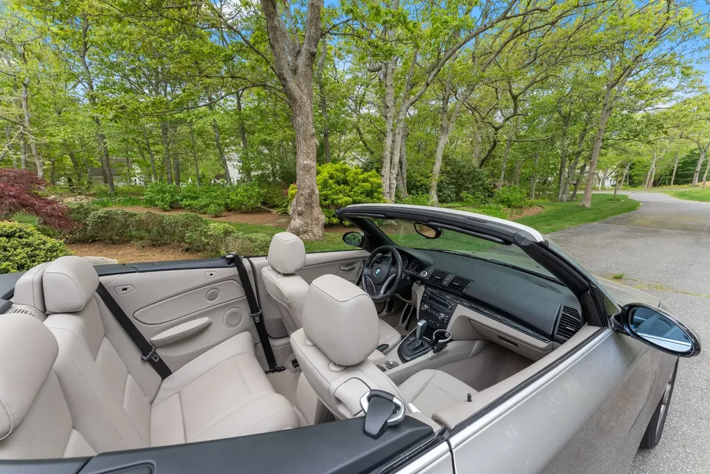 5 Bayes Hill Circle Oak Bluffs MA 02557