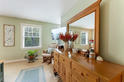 5 Bayes Hill Circle Oak Bluffs MA 02557