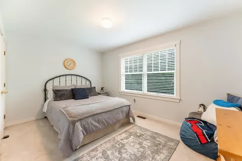 5 Bayes Hill Circle Oak Bluffs MA 02557