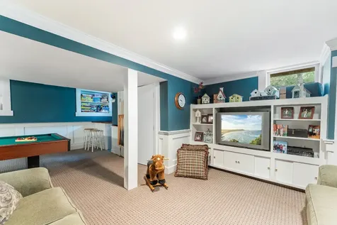 5 Bayes Hill Circle Oak Bluffs MA 02557