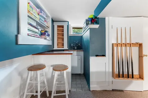 5 Bayes Hill Circle Oak Bluffs MA 02557