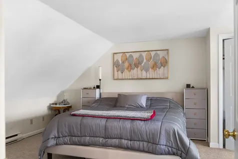 2 Upper Douglas Lane Oak Bluffs MA 02557