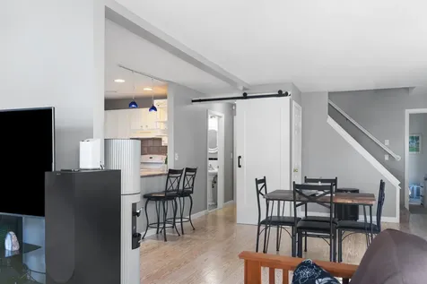 2 Upper Douglas Lane Oak Bluffs MA 02557