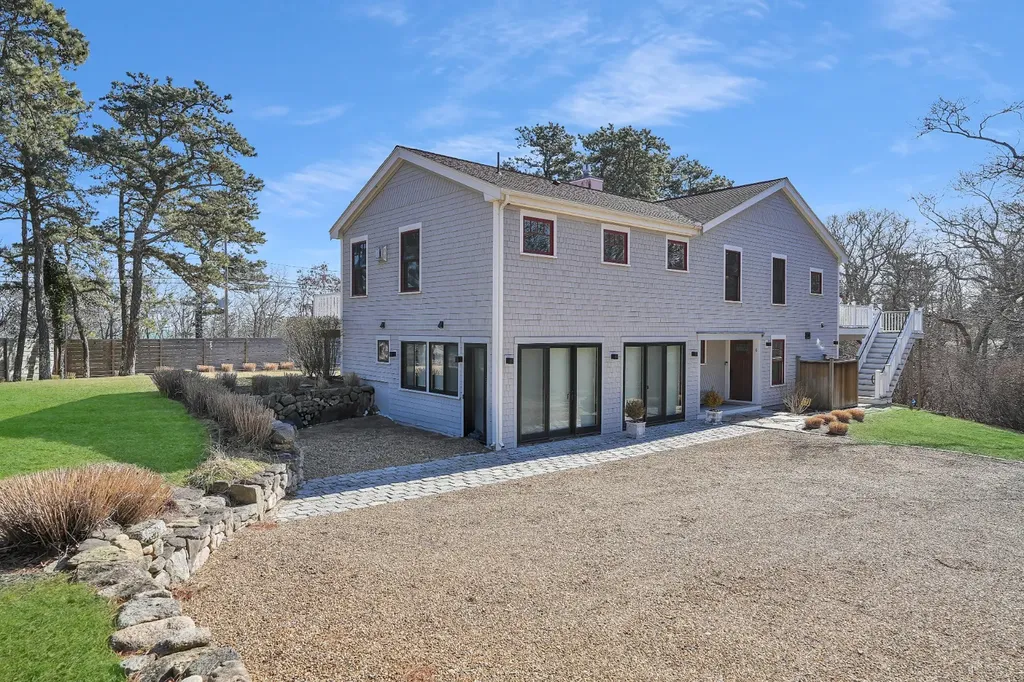 6 Marthas Park Road Oak Bluffs MA 02557