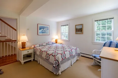 735 Franklin Street Vineyard Haven MA 02568