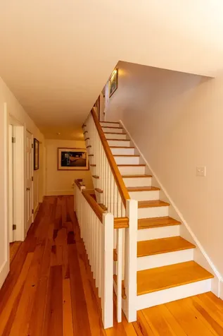 735 Franklin Street Vineyard Haven MA 02568