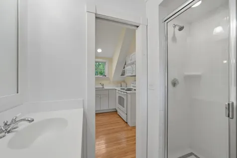 735 Franklin Street Vineyard Haven MA 02568
