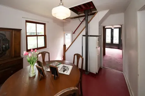 21 Rock Avenue Oak Bluffs MA 02557