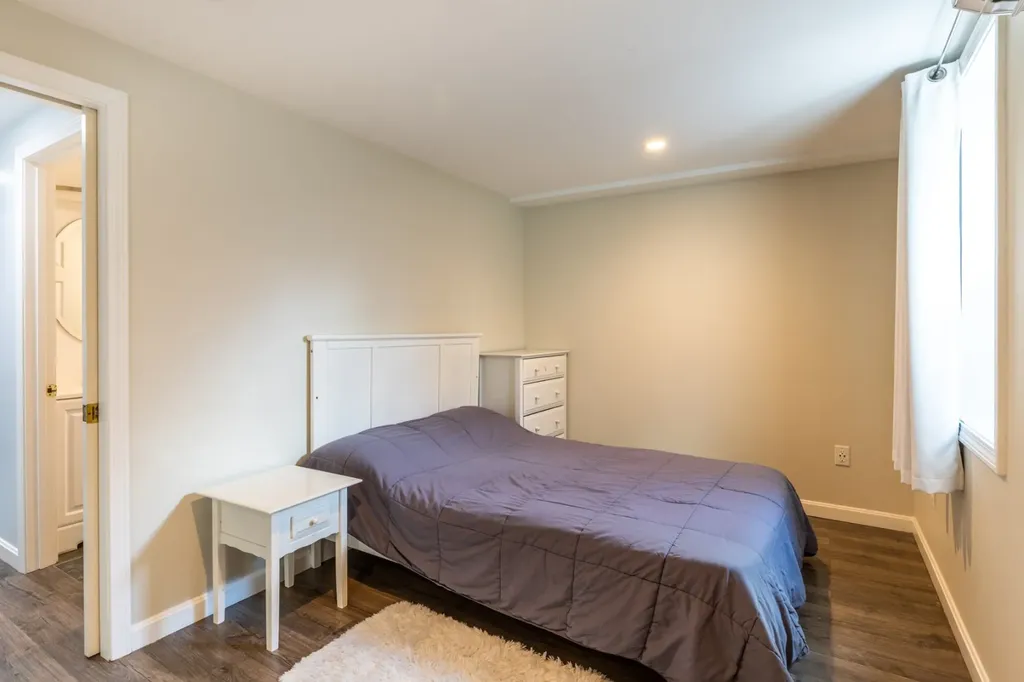 191 Spring Hill Road Vineyard Haven MA 02568