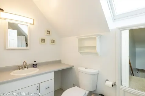 191 Spring Hill Road Vineyard Haven MA 02568