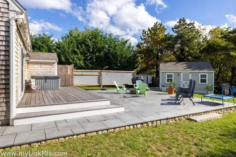 191 Spring Hill Road Vineyard Haven MA 02568