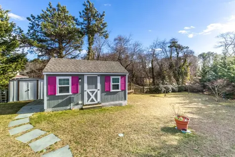 191 Spring Hill Road Vineyard Haven MA 02568