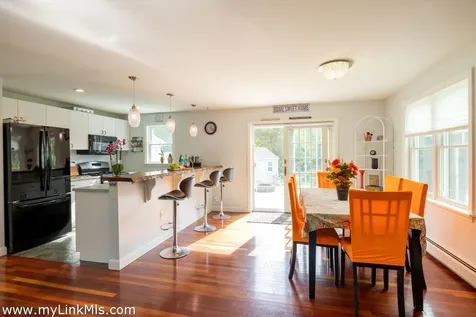 191 Spring Hill Road Vineyard Haven MA 02568