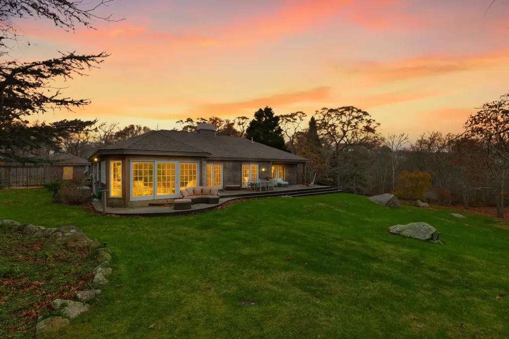 300 North Road Chilmark MA 02535