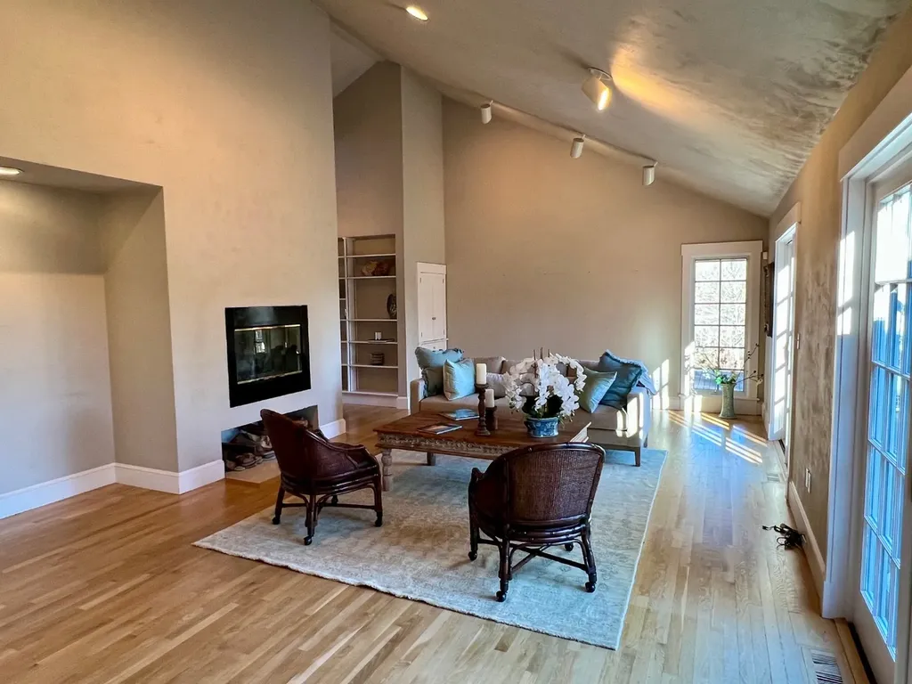 300 North Road Chilmark MA 02535