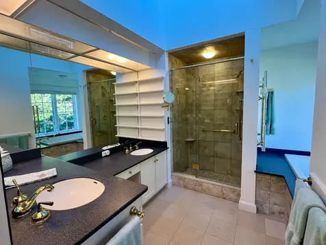 300 North Road Chilmark MA 02535