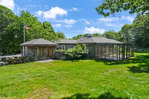300 North Road Chilmark MA 02535