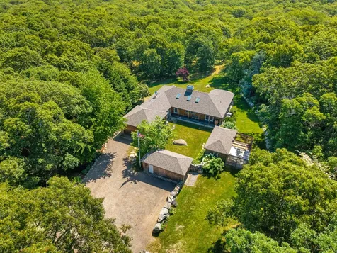 300 North Road Chilmark MA 02535