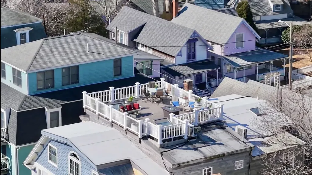 37 Circuit Avenue Oak Bluffs MA 02557