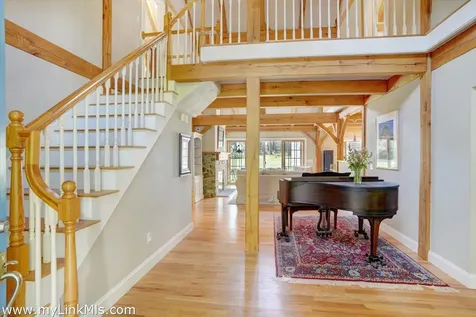 4 High Meadow Lane Oak Bluffs MA 02557
