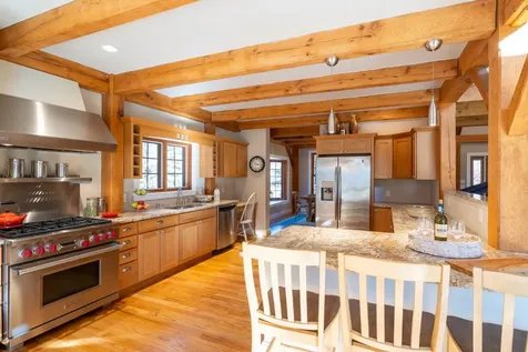 4 High Meadow Lane Oak Bluffs MA 02557
