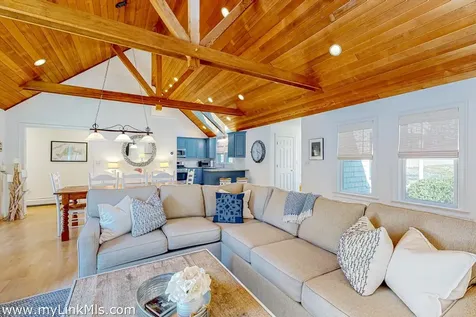 41 Smith Hollow Drive Edgartown MA 02539