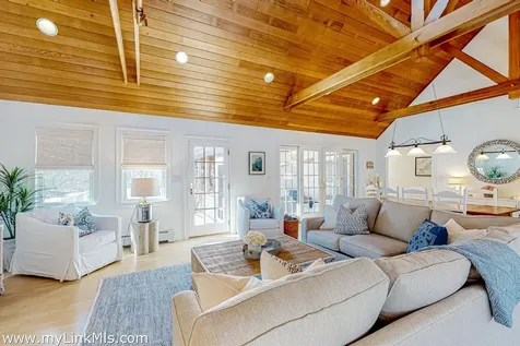 41 Smith Hollow Drive Edgartown MA 02539