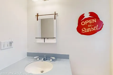 41 Smith Hollow Drive Edgartown MA 02539