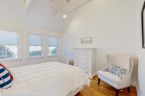 41 Smith Hollow Drive Edgartown MA 02539