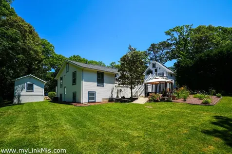 60 Prospect Avenue Oak Bluffs MA 02557