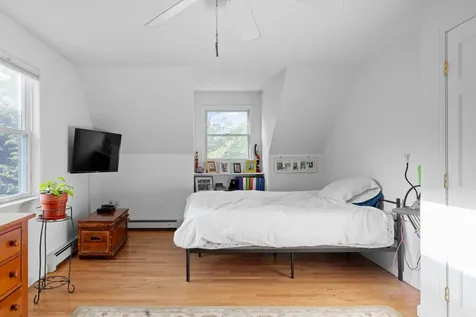 112 West Spring Street Vineyard Haven MA 02568