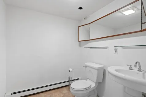 112 West Spring Street Vineyard Haven MA 02568