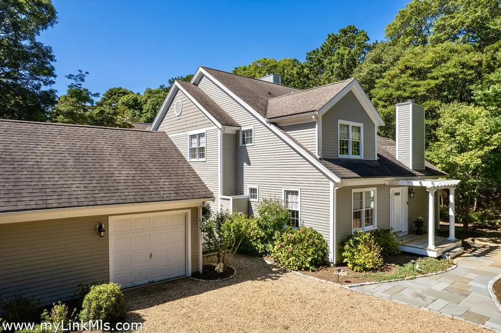 261 Sandpiper Lane Vineyard Haven MA 02539