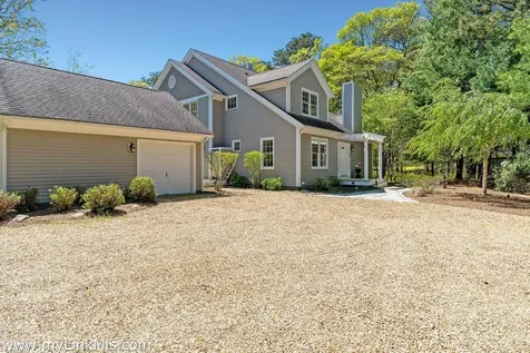 261 Sandpiper Lane Vineyard Haven MA 02539
