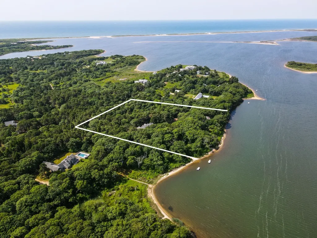 74 Turkeyland Cove Road Edgartown MA 02539