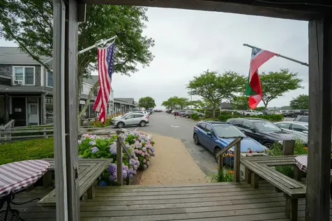 79 Beach Road Vineyard Haven MA 02568