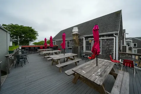 79 Beach Road Vineyard Haven MA 02568