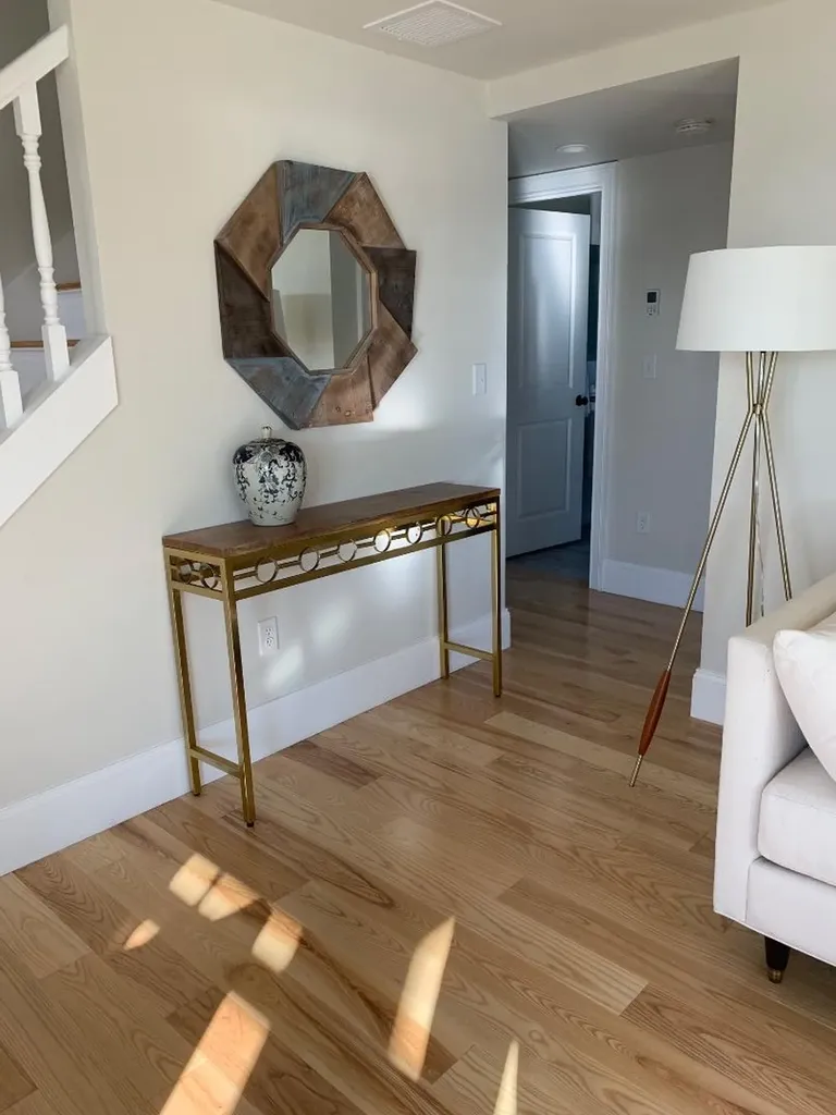 28 Beach Road Oak Bluffs MA 02557