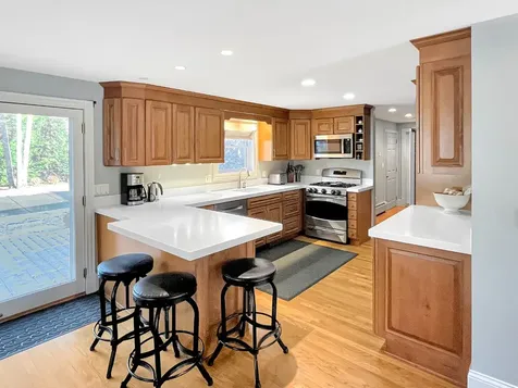 83 Dolan Avenue Vineyard Haven MA 02568