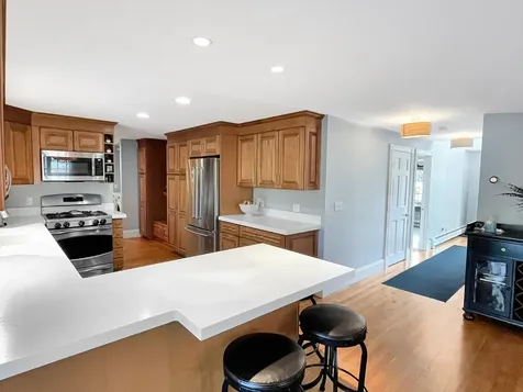 83 Dolan Avenue Vineyard Haven MA 02568